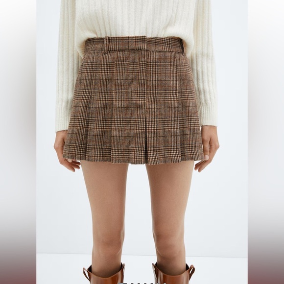 Houndstooth pleated skirt - Picture 1 of 8